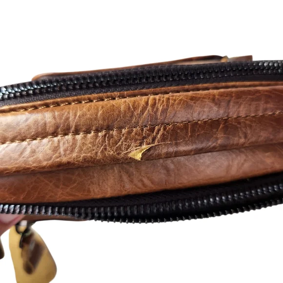 Leather Crossbody Bag Multi Pocket Travel Messenger Bag Unisex Adjustable Strap - Picture 10 of 15